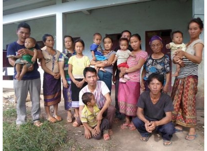 Laos I cristiani di Ko Hai